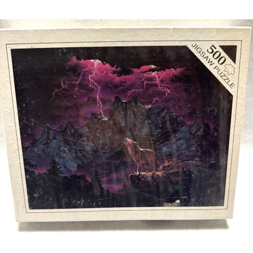 jigsaw puzzle 500 pieces Habitat "Wolf Mountain" New/Sealed Box Night Storm
